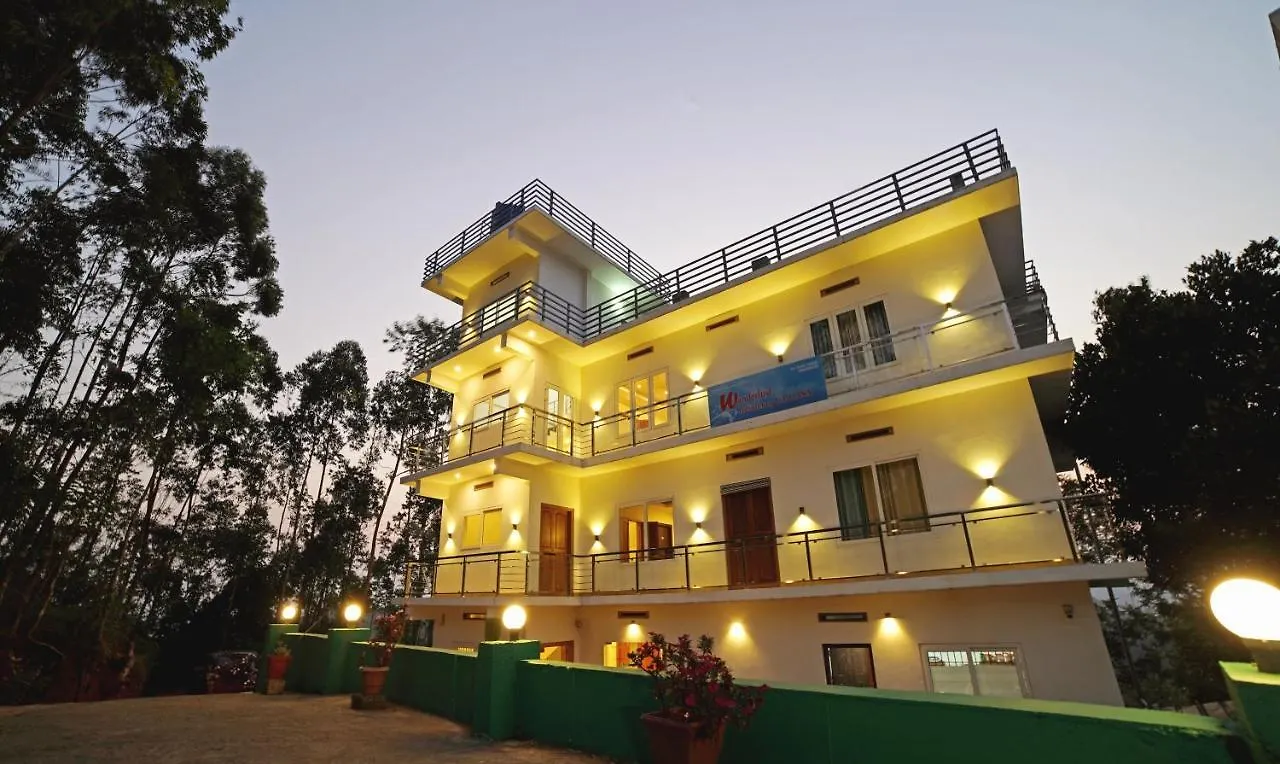Treebo Wanderlust Residency With Mountain View Hotel Munnar 3*,