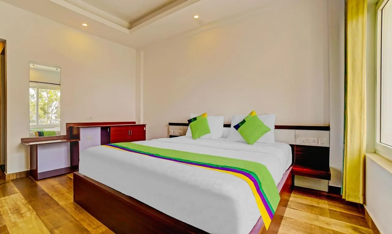 Treebo Wanderlust Residency With Mountain View Hotel Munnar