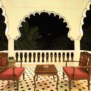 https://bonjour-paradise-resort.udaipurhotels.org